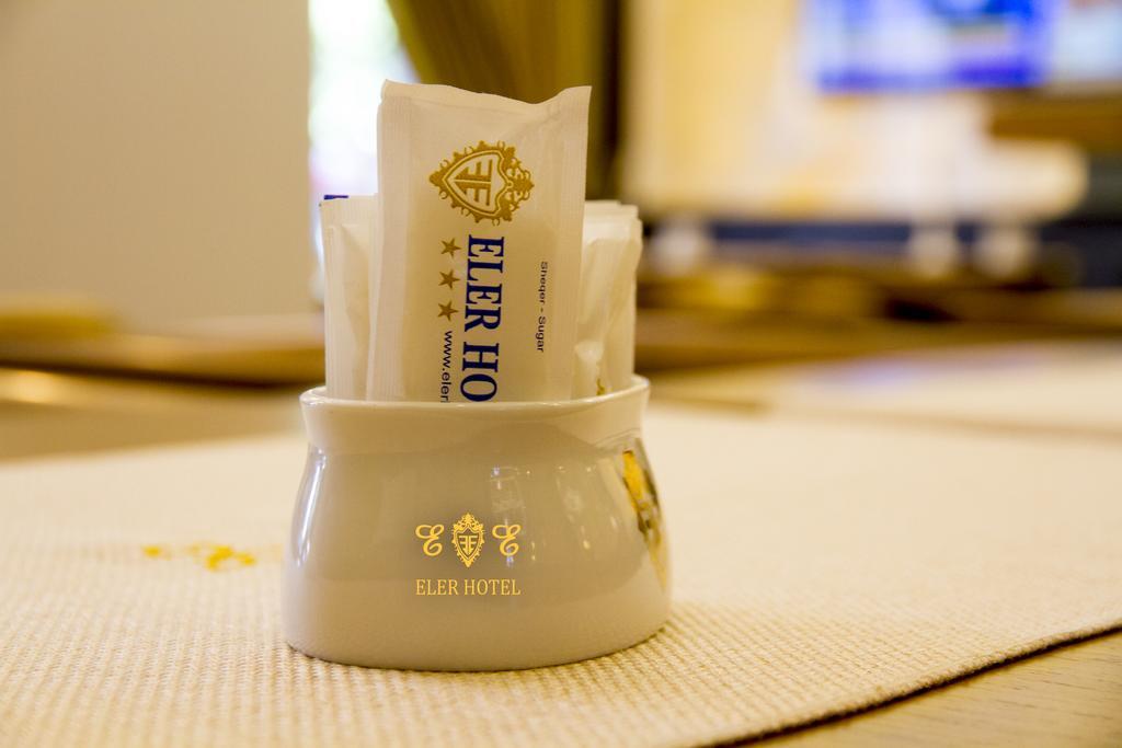 Eler Hotel ティラナ エクステリア 写真